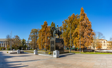 Lithuanian Square - Monument to Józef Piłsudski - obrazy, fototapety, plakaty