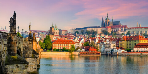 Fototapeta na wymiar Prague panorama with Charles Bridge and Prague Castle at background, Czech Republic