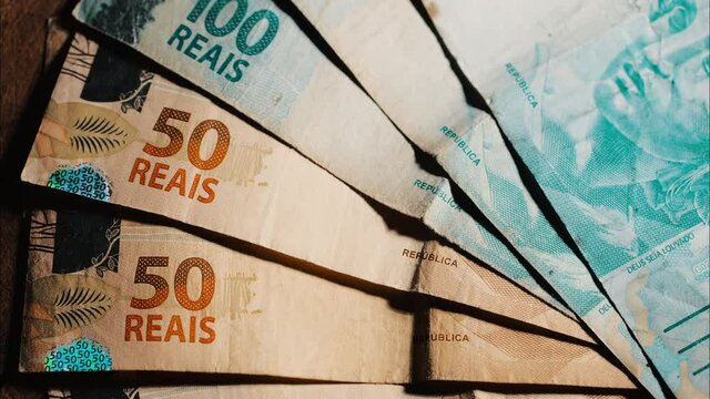 Real, Brazilian currency, fifty and one hundred reais notes