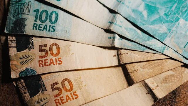 Real, Brazilian currency, fifty and one hundred reais notes