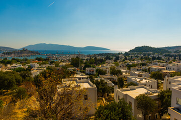Fototapeta premium BODRUM, TURKEY: Panoramic view of Bodrum coastline with harbor and ancient fortress.