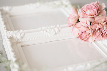 ピンクの花の背景　母の日や結婚式のカード