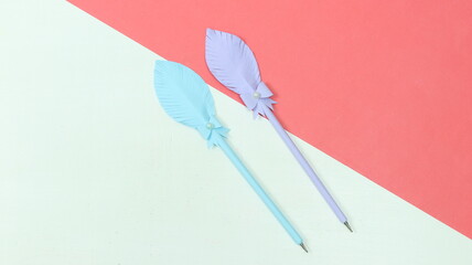 Cute Decorated Feather Pen with Paper in Different Colors