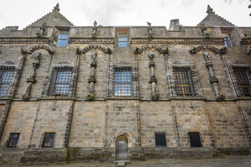 Fototapeta na wymiar facade inside the castle of Stirling, Scotland.