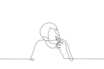 man sits and scratches chin in thought - one line drawing vector. concept of thinking, coming up, brainstorming