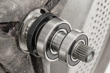 Replacing bearings and shaft cuffs on the washing machine drum