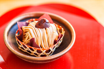 モンブラン　和風　和栗　【 季節 の スイーツ の イメージ 】