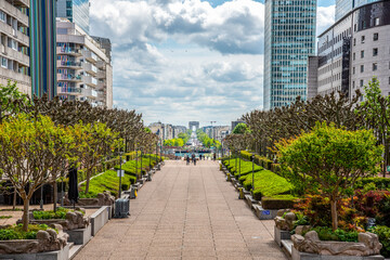 Esplanade du Charles de Gaulle in La Defense District, view East to the Arc de Triomphe, Paris © imagoDens