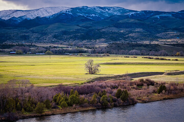 2021-09-16 MOUNTAIN RANGE WITH A VALLEY AND RIVER NEAR PRAY MONTANA 