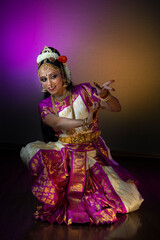 Bharatanatyam dancer in recital 