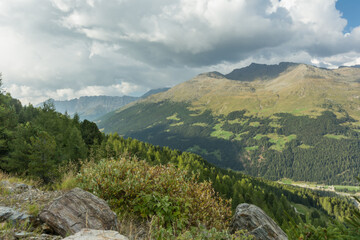 Fototapeta na wymiar rocky landscape in the mountains