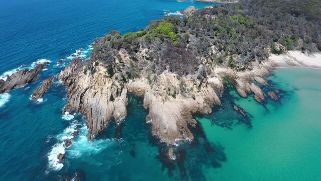 Wajurda Lookout Point in Magareeka NSW travel destination in Australia coast