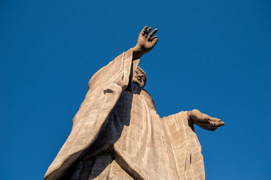牛久大仏(世界最大のブロンズ立像)