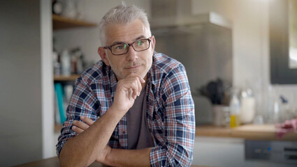 portrait of a 40 year old man wearing glasses