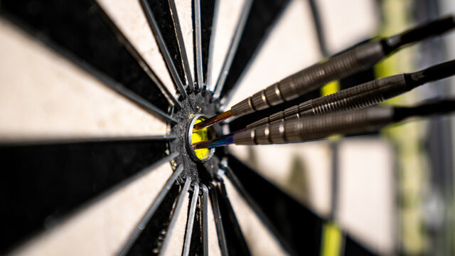 Steel Dart Details 