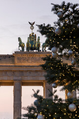 Weihnachtliches Berlin am Brandenburger Tor