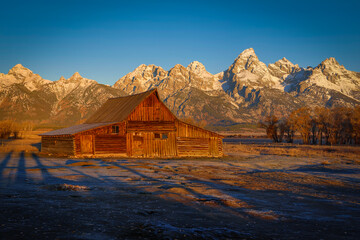 Moulten Barn