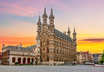 Town Hall in center of Leuven at sunset, Belgium - obrazy, fototapety, plakaty