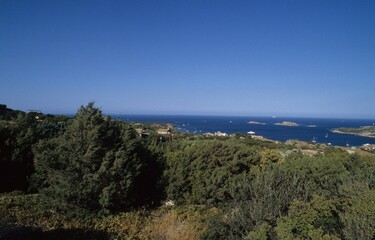 Sguardo al mare dal promontorio di Porto Cervo in Sardegna