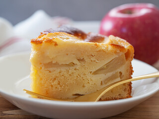 新鮮なりんごとアップルケーキ