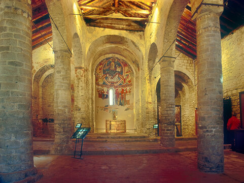 Unique interior decoration of Romanesque church Sant Climent de Taull in the Boi Valley in Catalonia. This is one of the nine churches which belongs to the UNESCO World Heritage Site