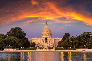 Fototapeta premium The United States Capitol building