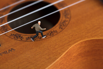 Figure skating on miniature creative musical instruments