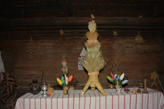 Didukh - a symbol of Ukrainian Christmas