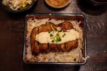 Deep-fried Pork Cutlet with Sauce