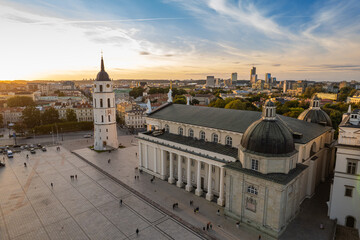 Obraz premium Aerial summer evening sunset view in sunny Vilnius oldtown