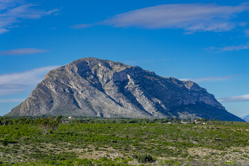 Cima del Montgó desde el Cabo de San Antonio (Jávea, Alicante)