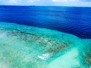 Zderzenie kolorów oceanu © Marek