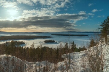 Sunny frosty day on the north Marenz sea