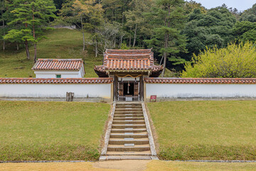 秋の旧閑谷学校　閑谷神社　岡山県備前市　Former Shizutani School in Autumn....