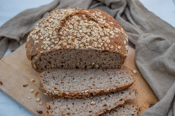 No Knead Bread in a Cast Iron Dutch Oven
