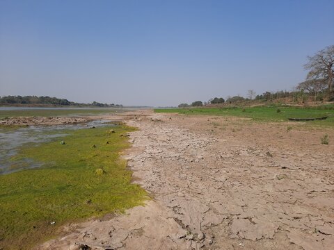Damodar River,  Dry River water. Damodar River in  West Bengal.