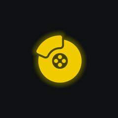 Brake yellow glowing neon icon