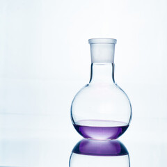 The glass bulb. Spherical flask.