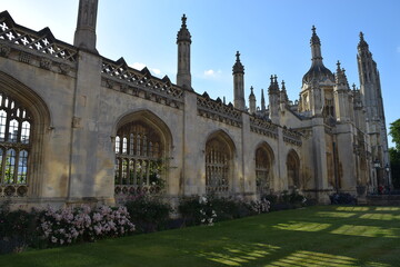 Fototapeta premium Old building in Cambridge on a sunny day