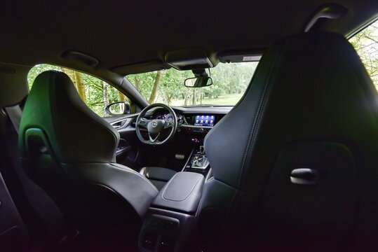 Opel Insignia GSI / Buick Regal / Grand Sport 169 kW. Fast sedan. Cabin interior. 07-27-2021, Middle Bohemia, Czech Republic. 