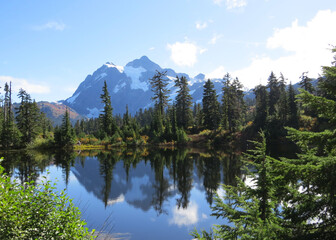 Always spectacular Picture Lake on Mt Baker