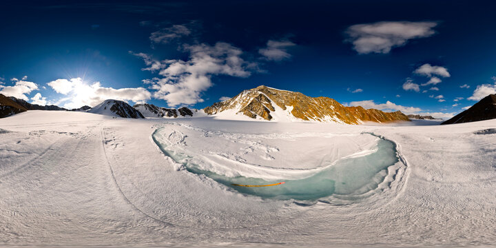 Slush flow on McCall Glacier (16 June 08 08:22)