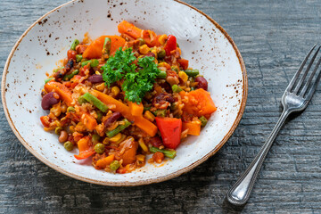 Smoky vegan vegetable jambalaya