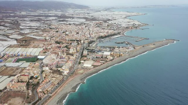 Die Stadt Adra in Spanien aus der Luft | Spanish Town Adra from above