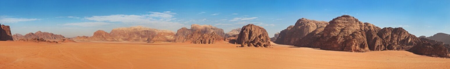 Panorama from Little Bridge rock formation to the Wadi Rum deser - 472806435