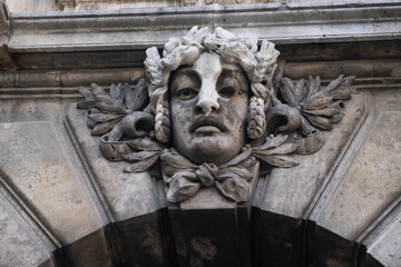 Human face as an element of architecture