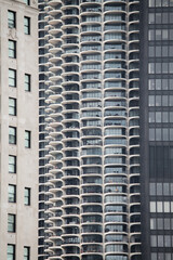 Fototapeta premium Street photo of Chicago with clear skies and buildings