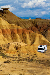 Landschaft Las Bardenas Reales. Am 7. November 2000 wurde die Bardenas Reales von der UNESCO zum...