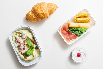 High-calorie and filling meal for lunch break