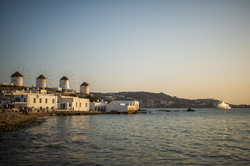 Obraz premium Sunset in beautiful Little Venice, Mykonos, Greece. Summer 2021